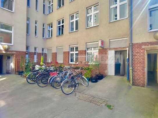 Provisionsfrei: Werkstatt im Hinterhaus eines Altbaus mit ca. 138 m² EG u. ca. 100 m² Keller/Lager