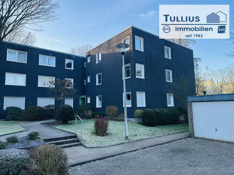 Erdgeschosswohnung mit Loggia und Stellplatz in Essen-Holthausen