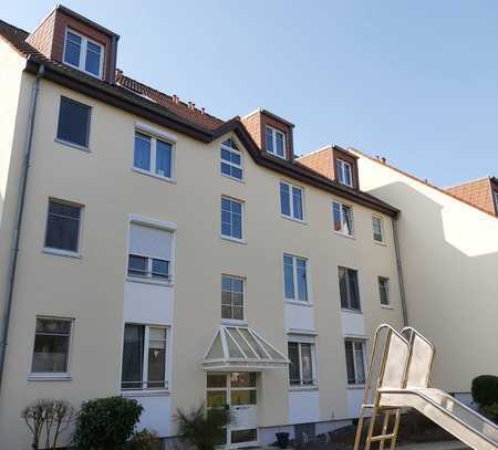 3 Zimmer Wohnung mit Balkon und Einbauküche in 38442 Wolfsburg Fallersleben zu vermieten