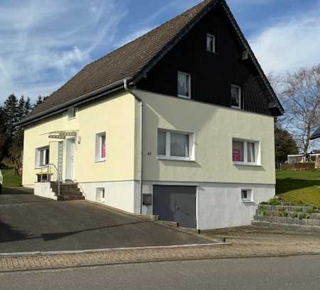 Gepflegtes Ein/Zweifamilienhaus in Simmerath, OT Steckenborn