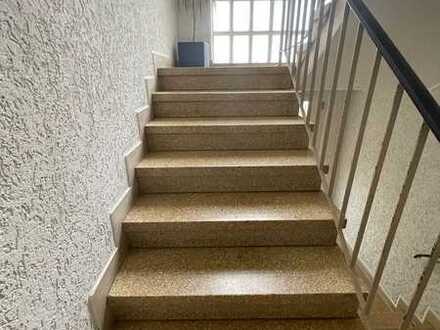 6-Familienhaus: Renditestarke Investition in guter Lager