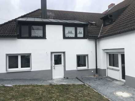 Gepflegte 2-Zimmer-Wohnung in ruhiger Lage in Amberg - EG NGeb