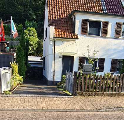 Doppelhaushälfte mit Garten, Garage und Dachterrasse in ruhiger Lage in Bergisch Gladbach