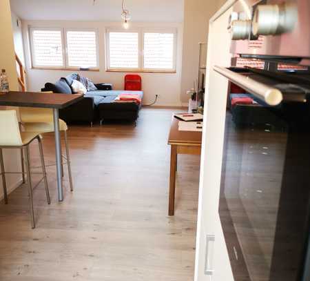 Loft/Studiowohnung - Kernsaniert – innenliegender Balkon - super Lage - modernste Technik