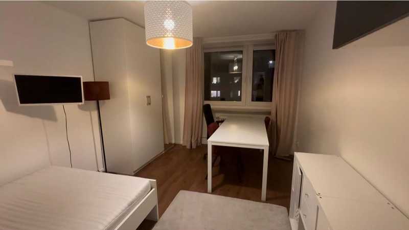 Möblierte 1-Zimmer-Wohnung mit Einbauküche in München-Schwabing