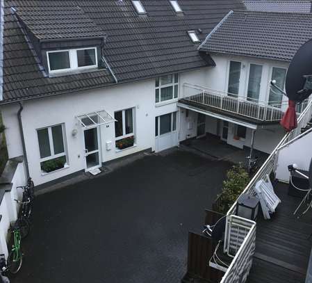 Moderne 3 Zimmer Maisonette-Wohnung mit Terrasse in Kaarst-Vorst (E0614)