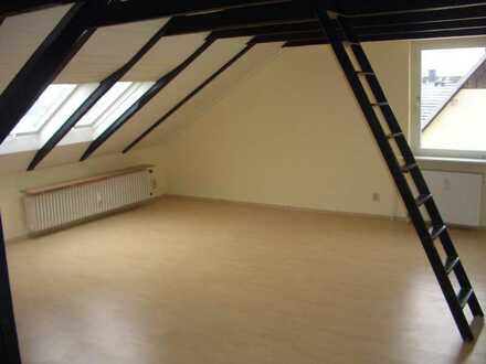 Freundliche Dachgeschoßwohnung