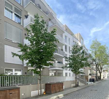 Moderne 3-Zimmer-Wohnung mit Balkon, Einbauküche und Stellplatz