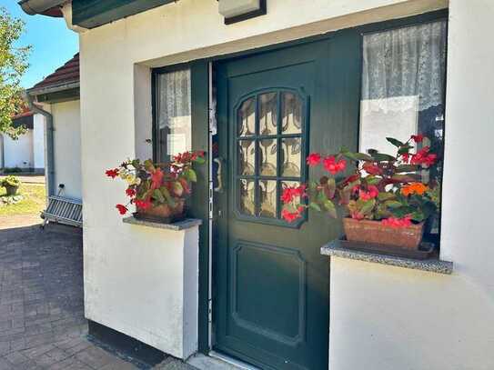 Gemütliches Kleinhaus mit Ferienwohnung auf der Sonneninsel Usedom in Ückeritz