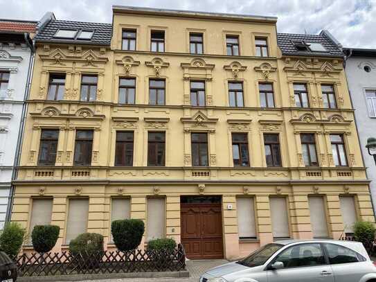 Ruhige 3 Zimmer-EG-Wohnung mit Balkon & Badewanne zu vermieten