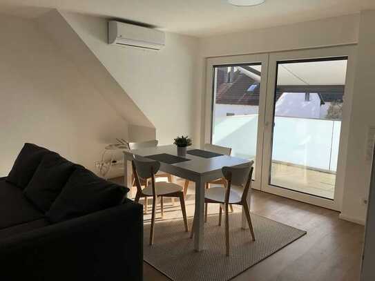2-Zimmer Penthouse Wohnung vollmöbliert, mit Internet & Klimaanlage