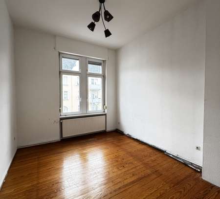 NEW *Paul & Partner* TOP ALTBAU IN WI-BIEBRICH! MIT BALKON! SOFORT ZUSCHLAGEN!