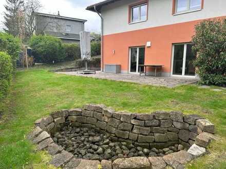 Moderne, energiesparende und individuelle 3-Zimmer-Wohnung mit Terrasse zu vermieten!