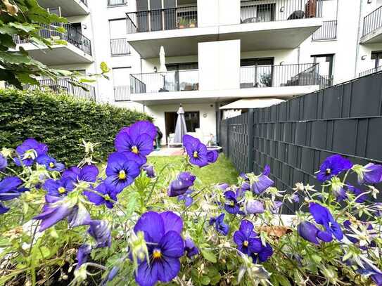 GRAFENTHAL: Wunderschöne Gartenwohnung mit Süd-/Westterrasse und Einbauküche