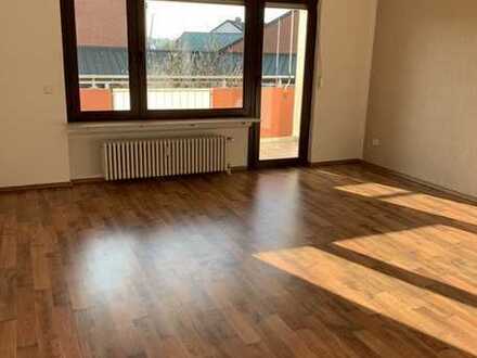 Schöne 3-Zimmer-Wohnung mit Garage und Balkon in Rodenbach