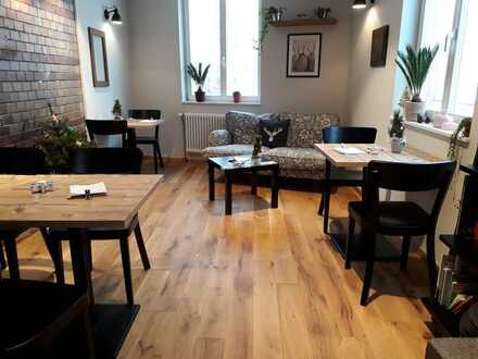 Charmantes Café mit gemütlich-modernem Interieur sucht Nachmieter