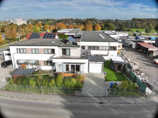 * 2x Gewerbeeinheiten mit 2x Wohneinheiten* in Laupheim