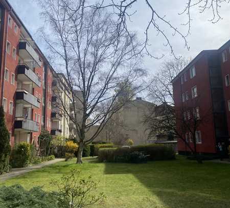 Erstbezug! Provisionsfrei! Helle warme Wohnung mit Einbauküche und Balkon