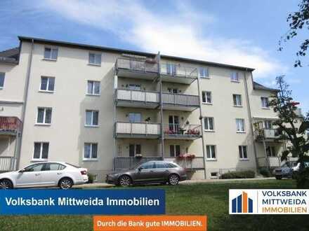Helle 3-Raum Wohnung mit sonnigen Balkon