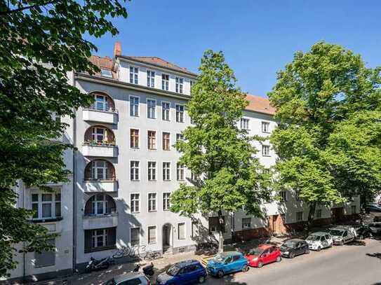 Wohnung im Schillerkiez mit West-Balkon und Altbau-Charme