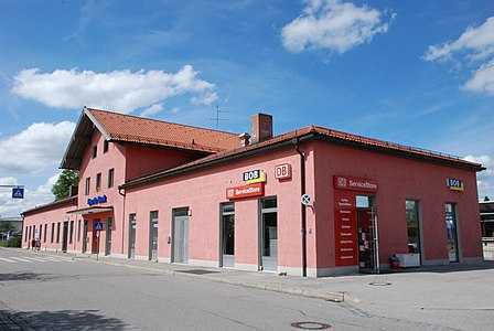 Bürofläche im Bahnhofsgebäude Holzkirchen