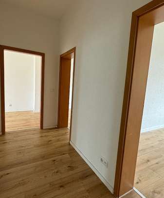 2,5 Zimmer Wohnung im 2OG zu vermieten