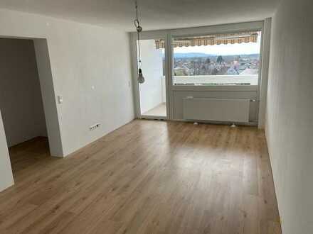 Erstbezug nach Sanierung mit Balkon: attraktive 3,5-Zimmer-Wohnung in Appenweier