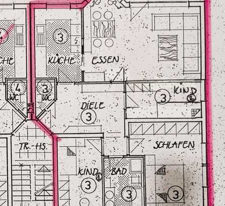 Sehr schöne, ruhige 4-Zimmer-Wohnung mit Stellplatz und Garage