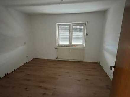 Sanierte 3-Zimmer-Wohnung mit Balkon in Leimen