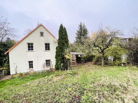 Klein, aber fein! Gemütliches Einfamilienhaus mit großem Grundstück in ruhiger Lage