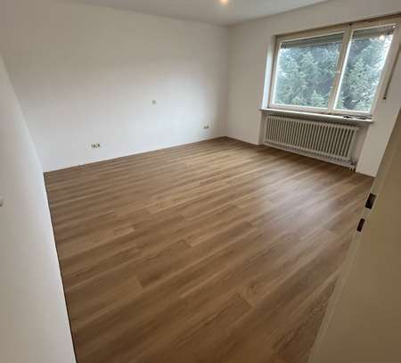 Freundliche 2-Zimmer-Wohnung mit Balkon und Einbauküche in Neugablonz / Kaufbeuren