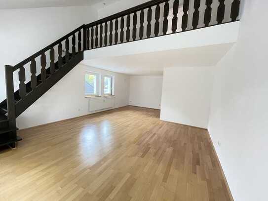 Stilvolle 3-Zimmer-Maisonette-Wohnung mit Balkon im Dortmunder Süden