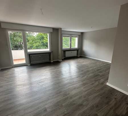 Top renovierte 3 1/2 Zimmer Wohnung mit Süd-Balkon, Dortmund Nähe Phoenixsee
