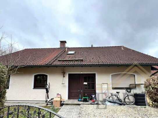 Schönes freistehendes Einfamilienhaus mit großem Garten in Pfrombach/Moosburg an der Isar