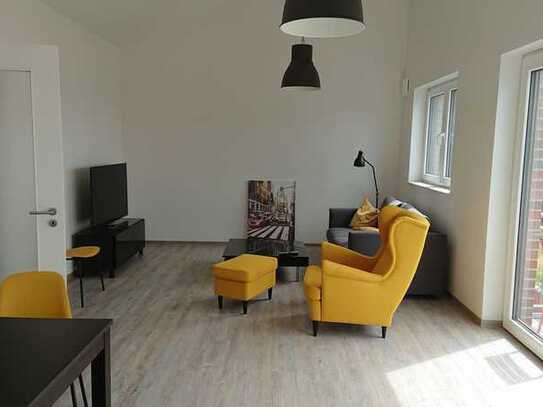 Bitte Exposé GENAU lesen! Hochwertig und modern! Gemütliche WG-Zimmer zu vermieten