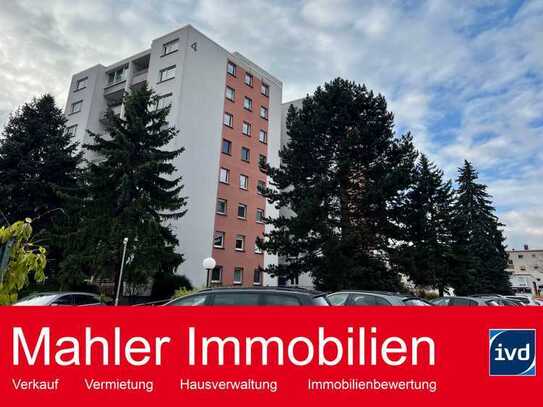 Modernisierungsbedürftige 4 ZKB Wohnung in zentraler Lage von Bensheim