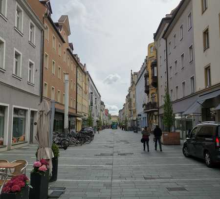 RGB-Innenstadt - Wohn-/Geschäftshaus in der Fußgängerzone - TOP-Rendite 3,85 %