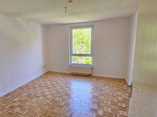 3 Zimmer Wohnung in Bielefeld mit Balkon, zentral gelegen und mit Tiefgaragenstellplatz