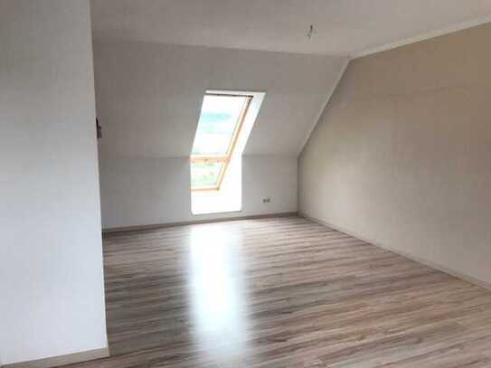 2 ZKB im Dachgeschoss in Nordhausen-Oberstadt zu vermieten -TOP Lage mit herrlichem Ausblick