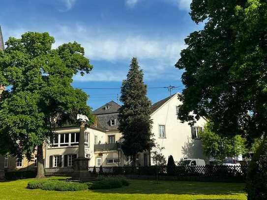 TOP Gelegenheit! Repräsentatives Restaurant im historisches Stadthaus zu vemieten