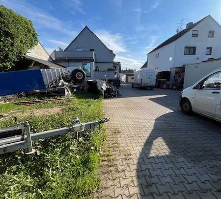 Gewerbegrundstück mit saniertem 2-Familienhaus zur vielseitigen Nutzung