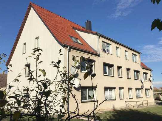 Geräumige 2-Zimmer-Wohnung mit Garten- und Garagenutzung in Fehrbellin