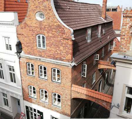 Historisches Mehrfamilienhaus unter Denkmalschutz - ein Kleinod in der Lübecker Altstadt