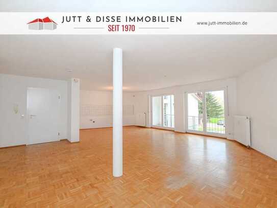 Renovierte 2-Zimmerwohnung mit Balkon und Parkplatz in Baden-Baden Balg