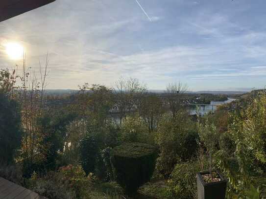 Schöne Wohnung mit sagenhafter Aussicht in Bestlage von Vallendar