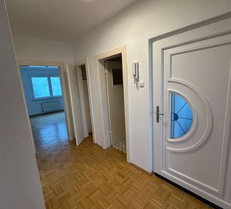 Schöne und gepflegte 3-Zimmer-Wohnung mit Balkon in Duisburg