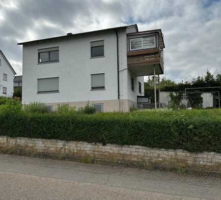 2-Familienhaus in Erdmannhausen mit schönem Fernblick