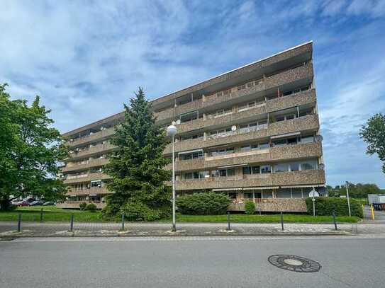 2,5 Zimmer - Balkon - Aufzug