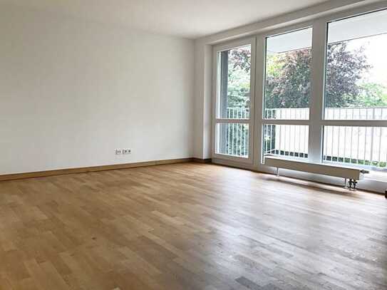 NEU *Paul & Partner* WOHNEN IN BESTER NACHBARSCHAFT MIT BALKON & STELLPLATZ !