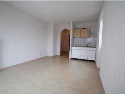 Geschmackvolle 1-Raum-Wohnung mit Balkon und EBK in Leimen